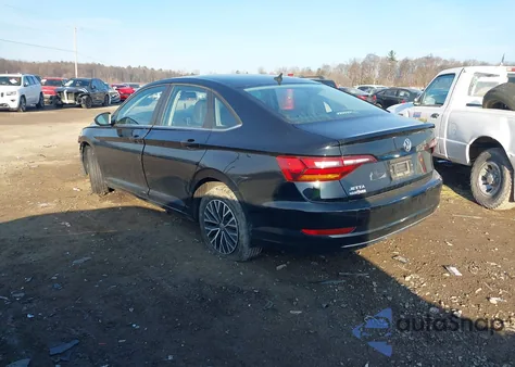 2019 Volkswagen Jetta 1.4T R-Line/1.4T S/1.4T Se z USA, uszkodzony, nr VIN 3VWC57BU3KM265855